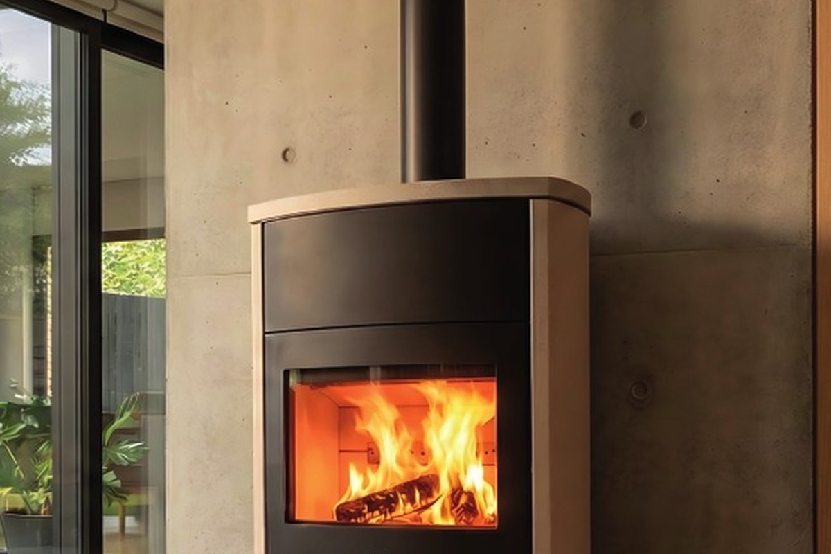 Poêle à bois Mega L1 Color & Fire